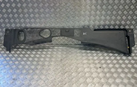 Audi A5 Sportback 8TA Wiper trim 8K1819447