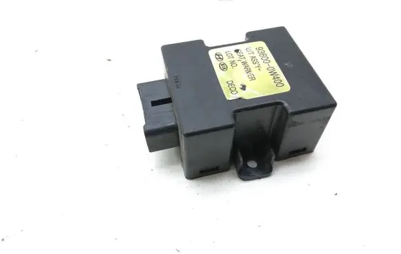 Hyundai Santa Fe Seat heating relay 936000W400