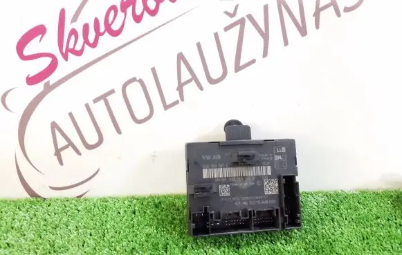 Audi A3 S3 8V Door control unit/module 5Q0959592D 5Q0959592B