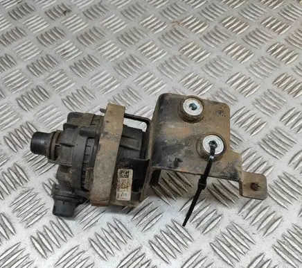 Jaguar F-Pace Electric auxiliary coolant/water pump M8A218D473CC M8E28501DB
