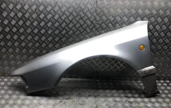 Audi A8 S8 D2 4D Fender