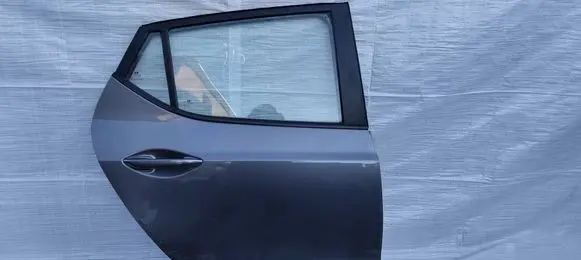 Hyundai i10 Rear door DRZWITYLNEI10PRAWE