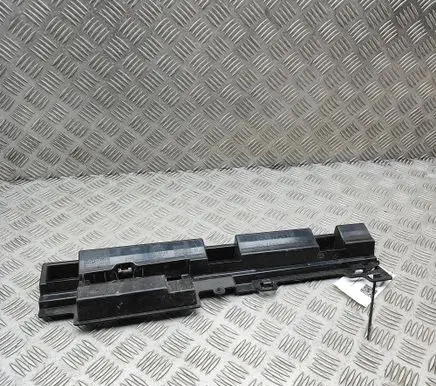 BMW 3 F30 F35 F31 Sill supporting ledge 7256918