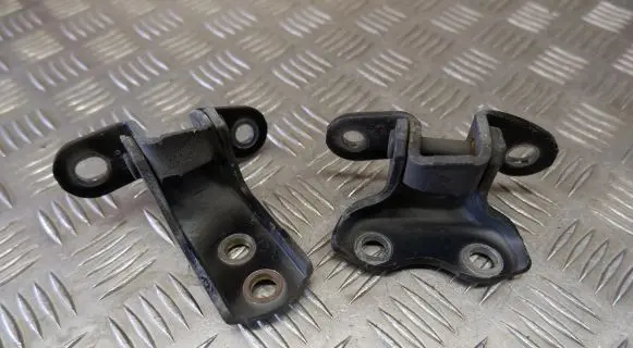 Front door hinge set