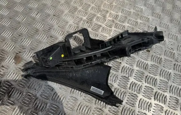 Porsche Taycan 9J1 Front bumper mounting bracket 9J1807347A