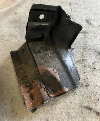 Hyundai Galloper Other engine bay part