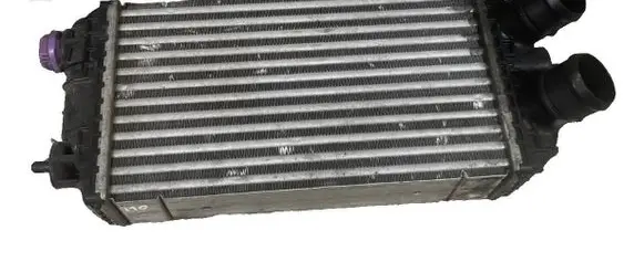 Peugeot 2008 II Intercooler radiator 9824742280
