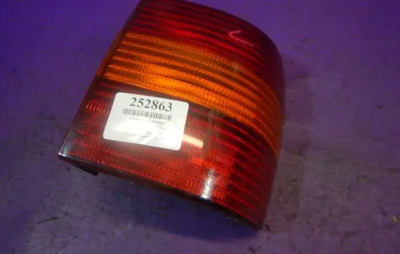 Volkswagen PASSAT B4 Rear/tail lights