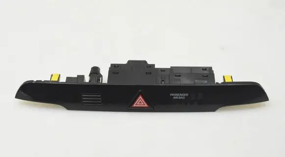 Hyundai Tucson TL Hazard light switch 93700D7800