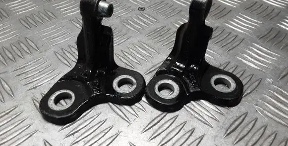 Front door hinge set