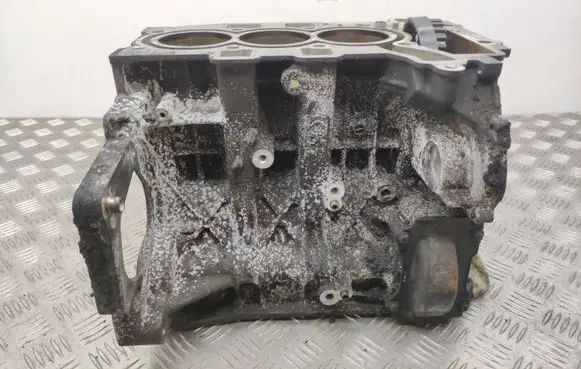 Peugeot 2008 II Engine block HN05 10XVBB 1665331