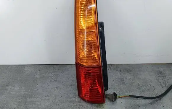 Suzuki Ignis Rear/tail lights P3052