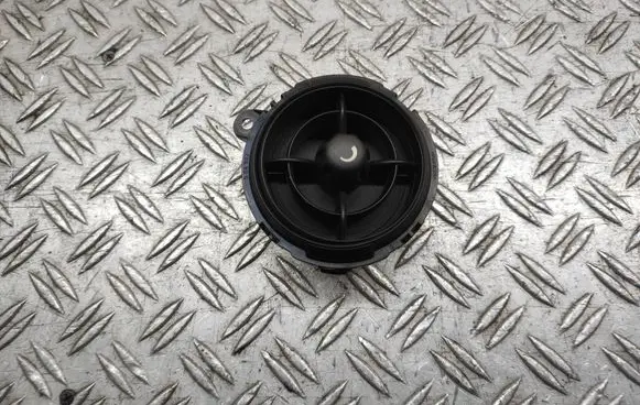 Mini Cooper Countryman R60 Dashboard side air vent grill/cover trim 121090210