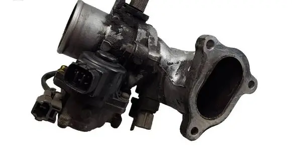 Toyota Avensis T250 Throttle valve 8967221020