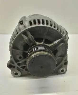 Audi A4 S4 B5 8D Generator/alternator 0123515003
