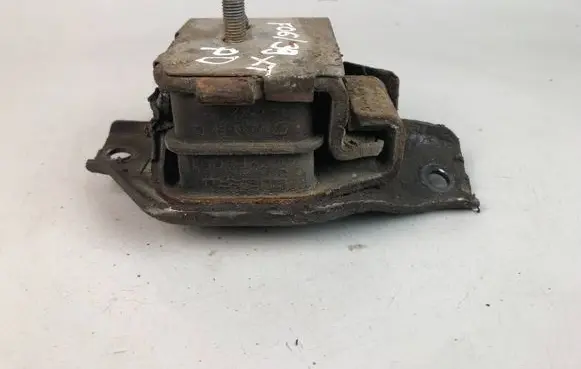 Subaru Forester SG Engine mount bracket 41022FA091