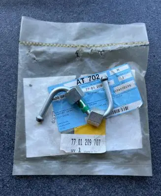 Renault Dacia Duster Fuel injector supply line/pipe 080307 591996 7701209707