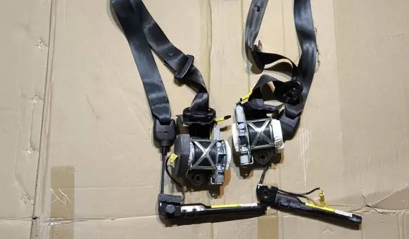 Fiat 500 Front seatbelt 07355230680 07355230720 07354528060