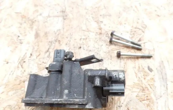 Honda FR-V other engine part 15810RNAA01