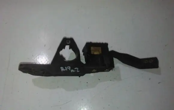 Renault 19 Wiper control stalk