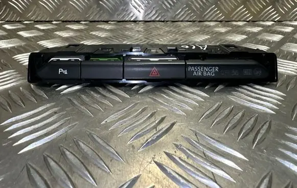 Volkswagen PASSAT B8 A set of switches 3G2853769A