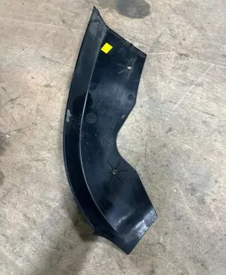 Volkswagen Transporter - Caravelle T5 Under headlight/headlamp trim 7H0805583