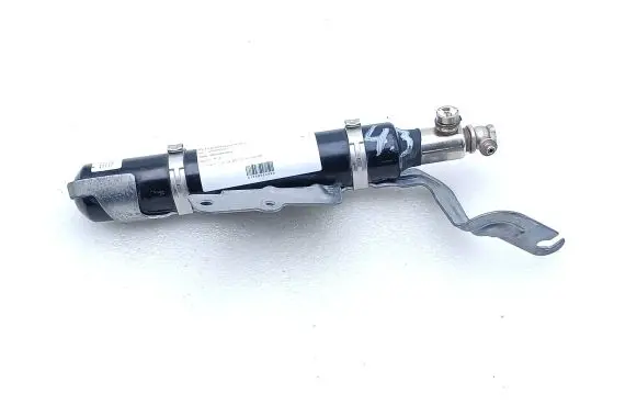 Mercedes-Benz GLE (W166 - C292) Other engine bay part A1668602900