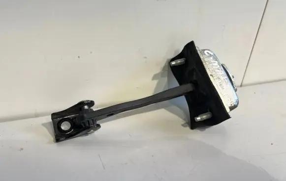 Ford Focus C-MAX Rear door check strap stopper R23500A6
