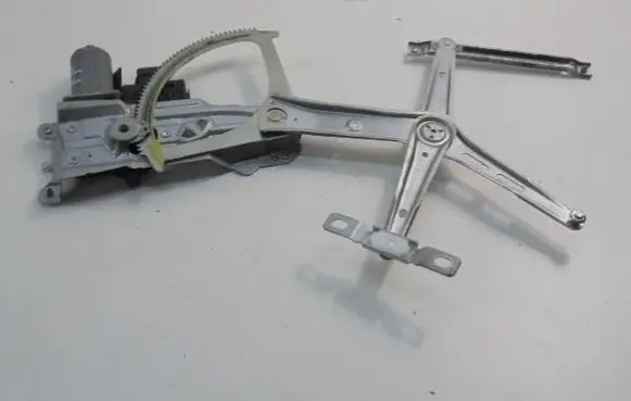 Opel Astra H Front door window regulator with motor 13100418