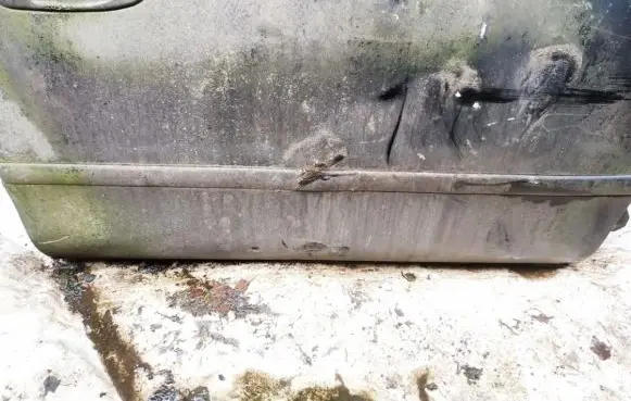 Mazda 626 Front door trim (molding) 