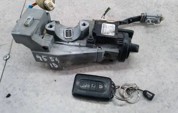 Nissan Qashqai+2 Ignition lock 21669775-7