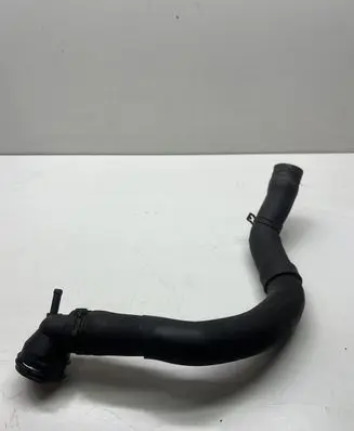 Volkswagen PASSAT B6 Engine coolant pipe/hose 3C0122291