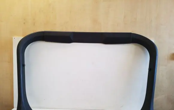 Tailgate/trunk upper cover trim