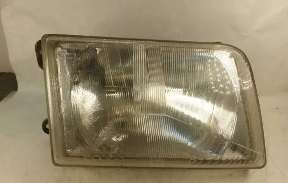 Ford Transit Headlight/headlamp E11275
