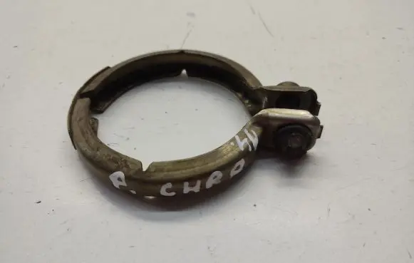 Chrysler 300 - 300C Muffler pipe connector clamp 