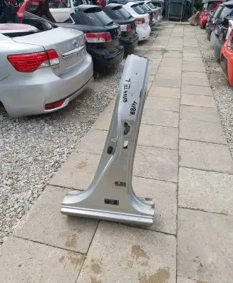 Toyota RAV 4 (XA30) Pillar (middle) 