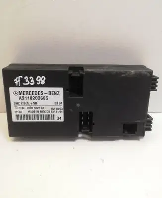 Mercedes-Benz E W211 Seat control module A2118202685