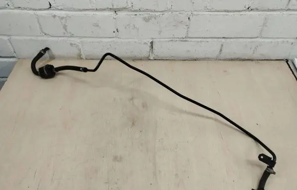 Audi A4 S4 B5 8D Valve vacuum Y042115803