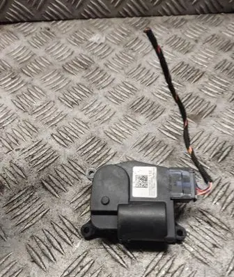 Tesla Model 3 Air flap motor/actuator 150062700a