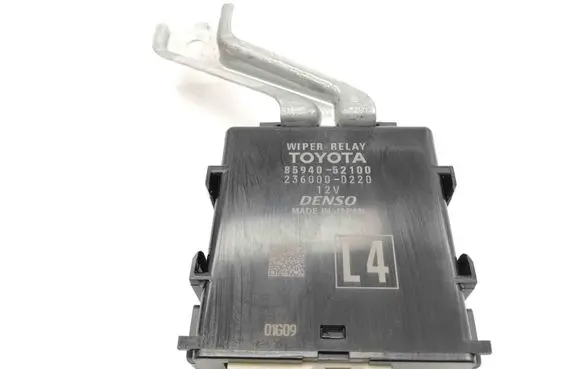 Toyota Yaris Cross Other devices 8594052100