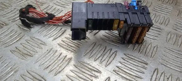Mercedes-Benz GLC X253 C253 Fuse module