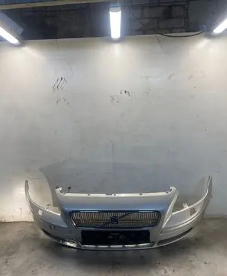 Volvo V50 Front bumper