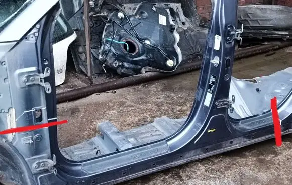 Hyundai Tucson TL Side car body part 