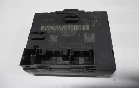 Audi A3 S3 8V Door control unit/module 5q0959395D