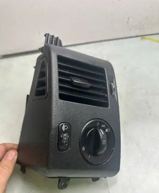 Mercedes-Benz Sprinter W906 Light switch 9065450504