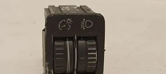 Volkswagen PASSAT B6 Headlight level height control switch 3C0941333