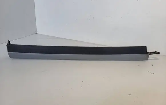 Opel Astra H Dashboard glove box trim 13116934