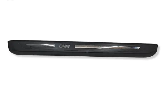 BMW 6 E63 E64 Side skirt front trim 7011076