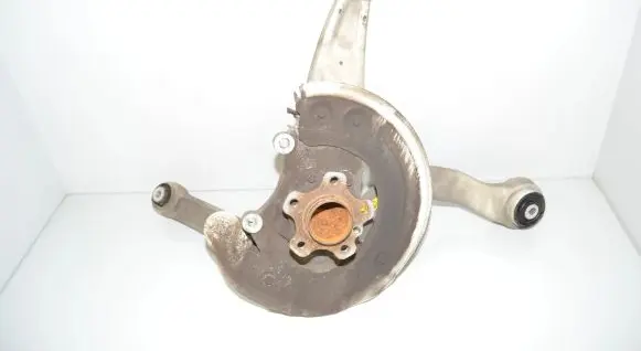 BMW 7 G11 G12 Front wheel hub 8854899 8870296 6861152
