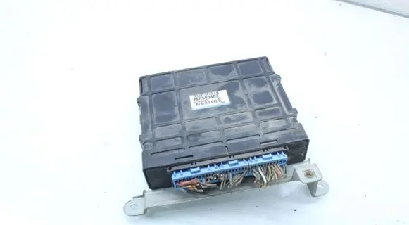 Mitsubishi Pajero Comfort/convenience module MR593403